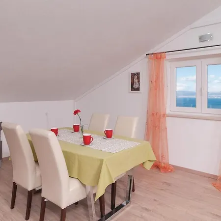 Hébergement de vacances Stunning In With Kitchen Donji Humac